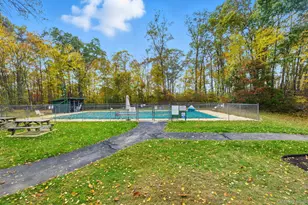 529 Fox Run Ln, Carmel, NY 10512 - Photo 16