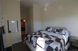 100 Garvies Point Rd, Glen Cove, NY 11542 - Photo 10