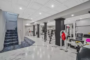 14 Hamlet Dr, Hauppauge, NY 11788 - Photo 36