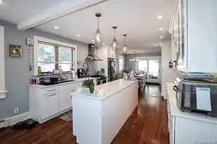 22 Davenport Pl, Bellmore, NY 11710 - Photo 8