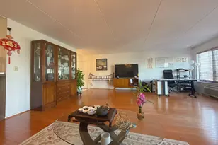 100 High Point Dr, Hartsdale, NY 10530 - Photo 4