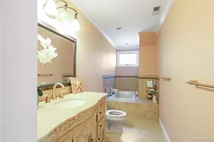 4 Lily Ct, Yorktown Heights, NY 10598 - Photo 18