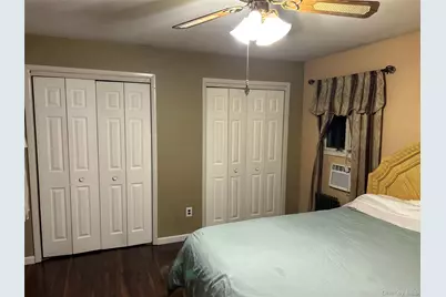 20 E Shore Drive, Patchogue, NY 11772 - Photo 18