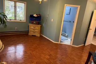 20 E Shore Dr, Patchogue, NY 11772 - Photo 12