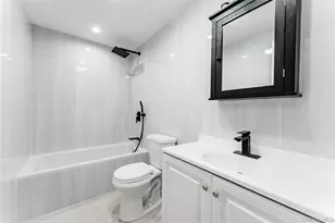 30 Corbin Pl, Brooklyn, NY 11235 - Photo 14