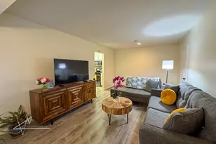 37 El Camino Ct, Coram, NY 11727 - Photo 18