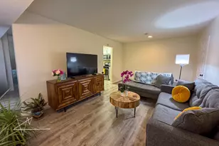 37 El Camino Ct, Coram, NY 11727 - Photo 8