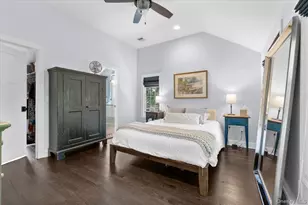 90 17th Ave, Sea Cliff, NY 11579 - Photo 12