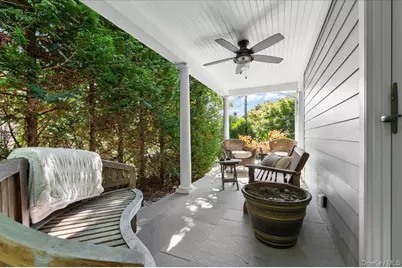 90 17th Avenue, Sea Cliff, NY 11579 - Photo 28