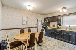 14-07 158th St, Whitestone, NY 11357 - Photo 10