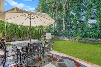 135 Nixon Avenue, New York, NY 10304 - Photo 48