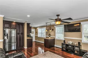 2466 Army Pl, Bellmore, NY 11710 - Photo 4