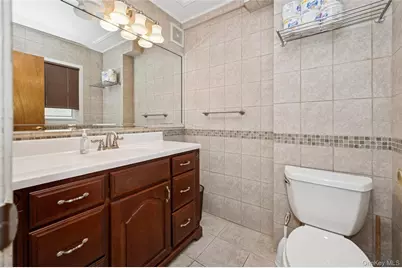 142 Maryland Avenue, Freeport, NY 11520 - Photo 18