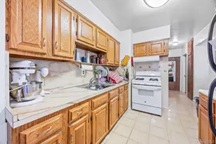 24-27 78th St, East Elmhurst, NY 11370 - Photo 10