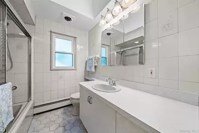 261 Johnson Avenue, Sayville, NY 11782 - Photo 24