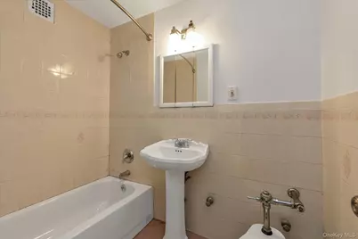 134-54 Maple Avenue #6M, Flushing, NY 11355 - Photo 12