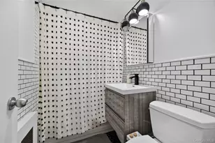 5 Terrace Cir, Great Neck, NY 11021 - Photo 8