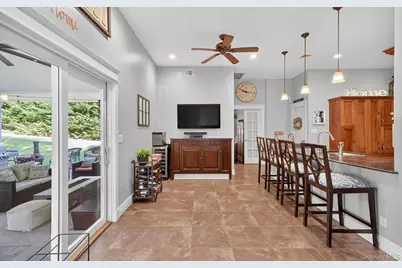 171 Dix Hills Road, Dix Hills, NY 11746 - Photo 12