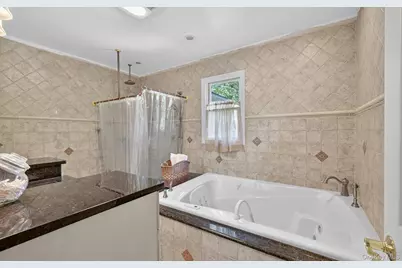 171 Dix Hills Road, Dix Hills, NY 11746 - Photo 26