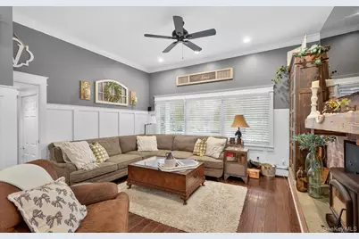 171 Dix Hills Road, Dix Hills, NY 11746 - Photo 14