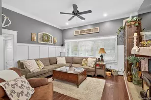 171 Dix Hills Rd, Dix Hills, NY 11746 - Photo 14