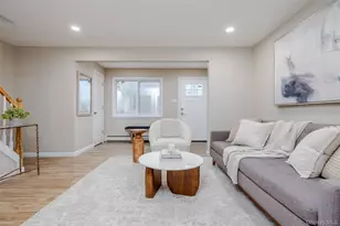 60 Cedarhurst Ave, Selden, NY 11784 - Photo 20