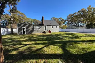 8 Paul Dr, Mastic, NY 11950 - Photo 40