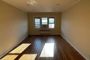 272 Cedarhurst Ave, Cedarhurst, NY 11516 - Photo 6