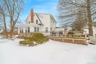 205 Jayne Ave, Patchogue, NY 11772 - Photo 24