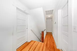 205 Jayne Ave, Patchogue, NY 11772 - Photo 20