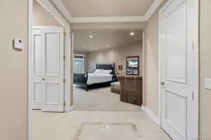 44 Holiday Pond Rd, Jericho, NY 11753 - Photo 18