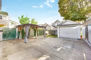 173-18 103rd Rd, Jamaica, NY 11433 - Photo 20