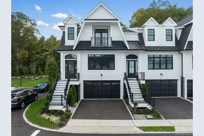 54 Three Ponds Lane, Woodbury, NY 11797 - Photo 2