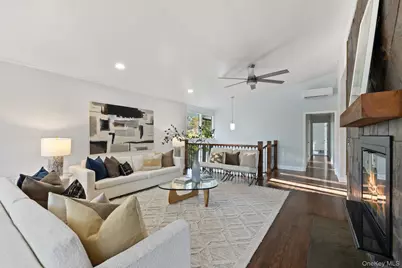 153 Deerfield Lane N, Pleasantville, NY 10570 - Photo 12