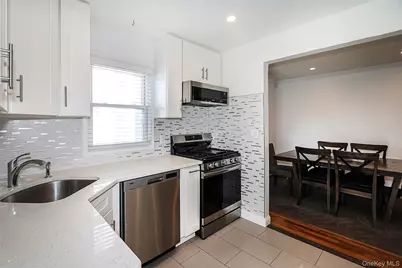 132 Bethel Road, Albertson, NY 11507 - Photo 8