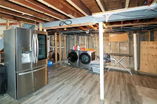 132 Bethel Rd, Albertson, NY 11507 - Photo 24