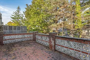 57-81 228th St, Flushing, NY 11364 - Photo 20