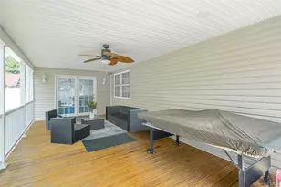 12 Edwin St, Bay Shore, NY 11706 - Photo 4