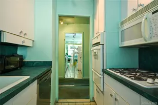 61-20 Grand Central Pkwy, Forest Hills, NY 11375 - Photo 16