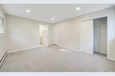 12 Beacon Street, Shirley, NY 11967 - Photo 16