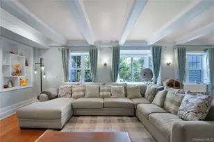 24 Mineola Ave, Roslyn, NY 11576 - Photo 12