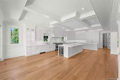 5 Michaels Way, Westhampton Beach, NY 11978 - Photo 8