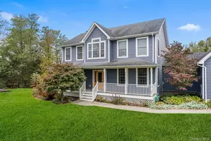 39 Eastview Lane, Red Hook, NY 12571 - Photo 2