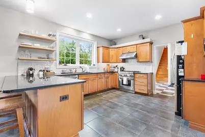 39 Eastview Lane, Red Hook, NY 12571 - Photo 8