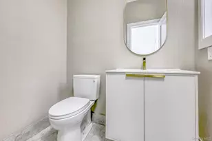 16 Silverwood Cir, Suffern, NY 10901 - Photo 10