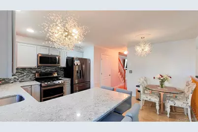 116 Churchill Avenue, New York, NY 10309 - Photo 10