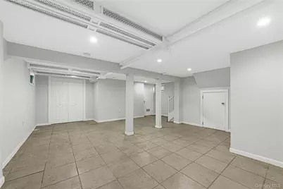 208-17 100th Avenue, Queens Village, NY 11429 - Photo 12