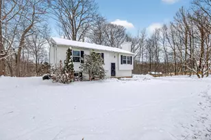 11 Park Ln, Holmes, NY 12531 - Photo 2