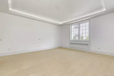 28 Silverwood Circle, Suffern, NY 10901 - Photo 12