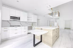 38 Silverwood Cir, Suffern, NY 10901 - Photo 6